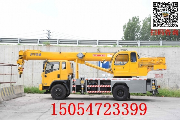 12噸東風(fēng)汽車(chē)吊，起升高度40米，軸距4.2米，加配三聯(lián)泵